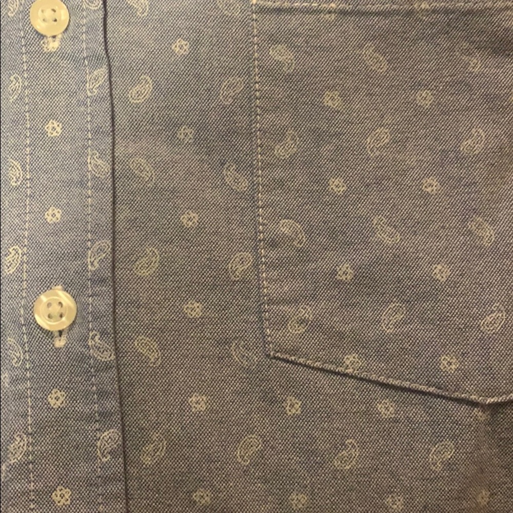 Basic Editions Button Up - Picture 2 of 3